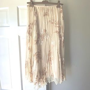 Vince Cream Floral Appliqué Burnout Skirt